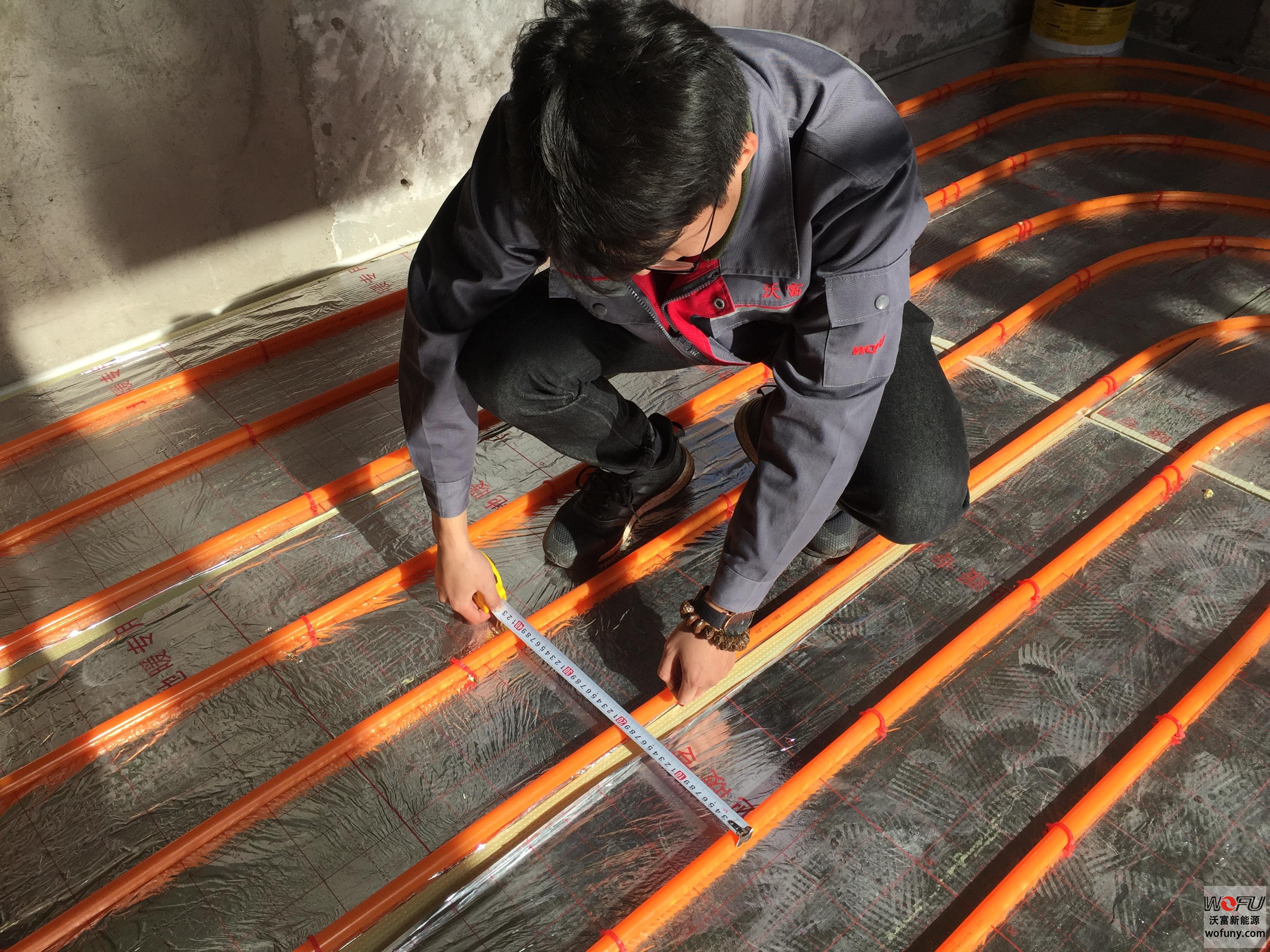 驪山國(guó)際地源熱泵供熱末端--地暖盤管的施工