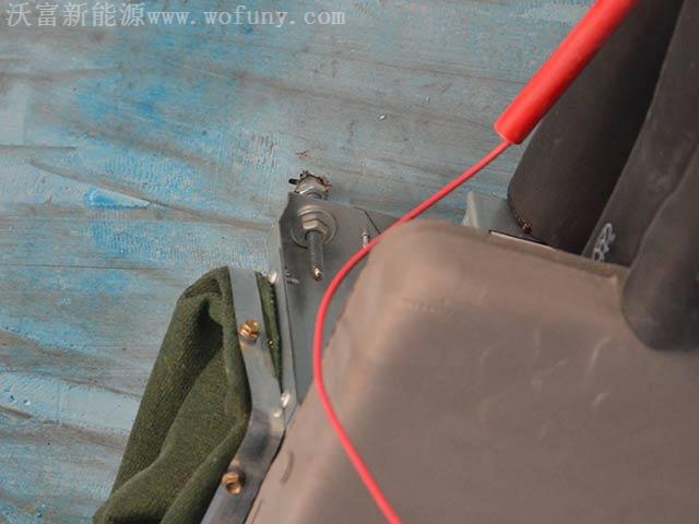 別墅地源熱泵中央空調(diào)室內(nèi)風(fēng)機(jī)盤管空調(diào)安裝